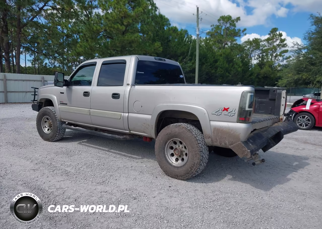 2005 Chevrolet Silverado 2500Hd Ls VIN:1GCHK23235F895400 - 3