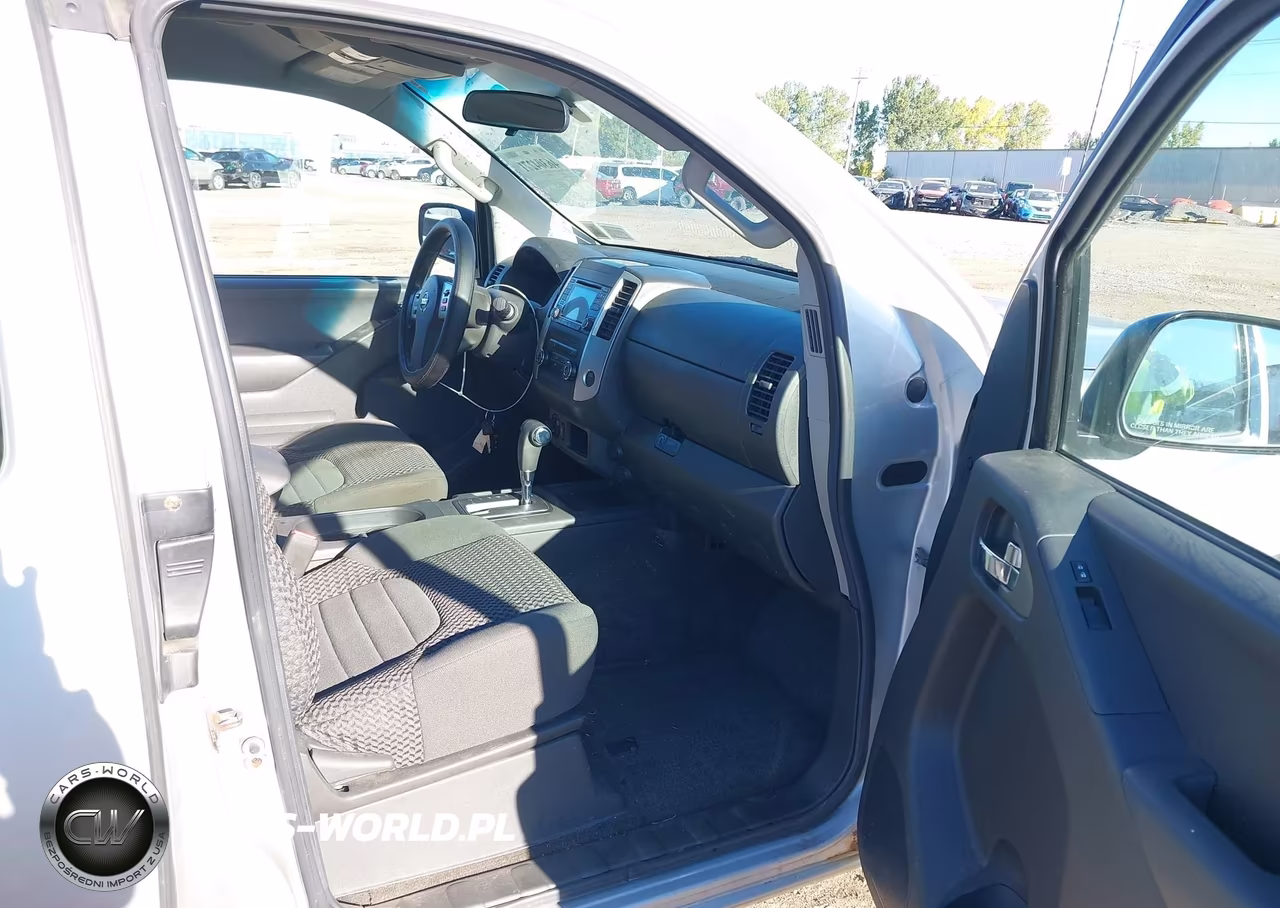 2015 Nissan Frontier Pro-4X-Sv VIN:1N6AD0CW1FN716598 - 5
