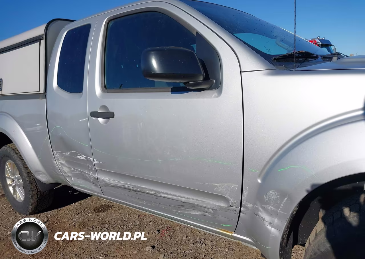 2015 Nissan Frontier Pro-4X-Sv VIN:1N6AD0CW1FN716598 - 6