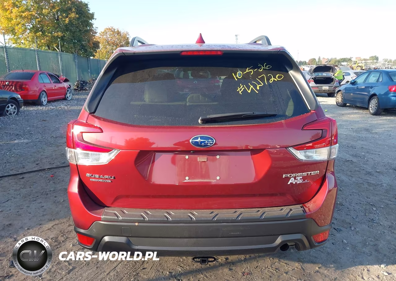 2020 Subaru Forester Premium VIN:JF2SKAGC0LH421720 - 15