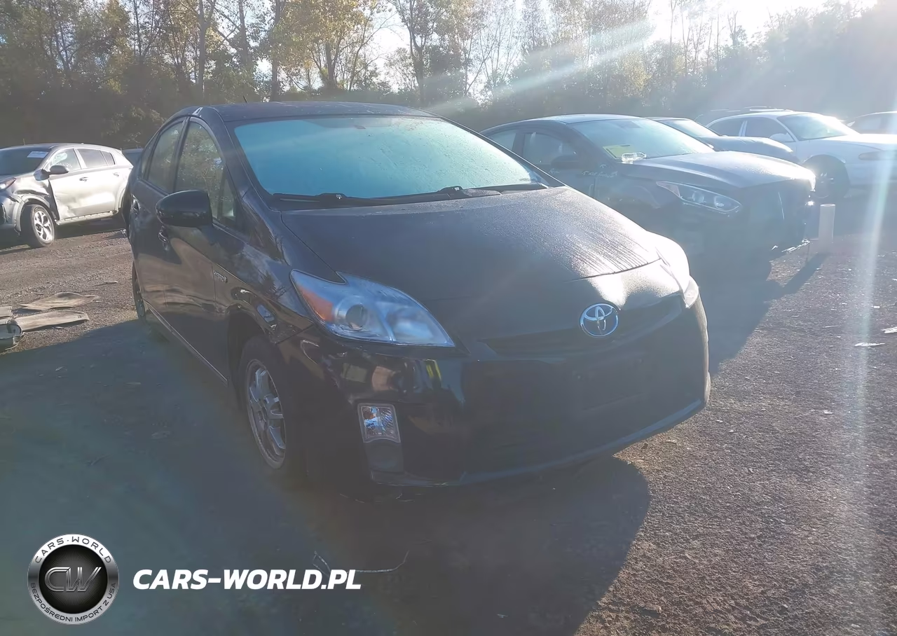 2011 Toyota Prius Three