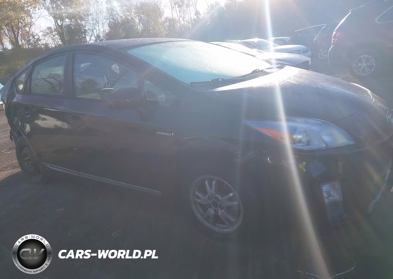 2011 Toyota Prius Three VIN:JTDKN3DU6B5340364 - 13
