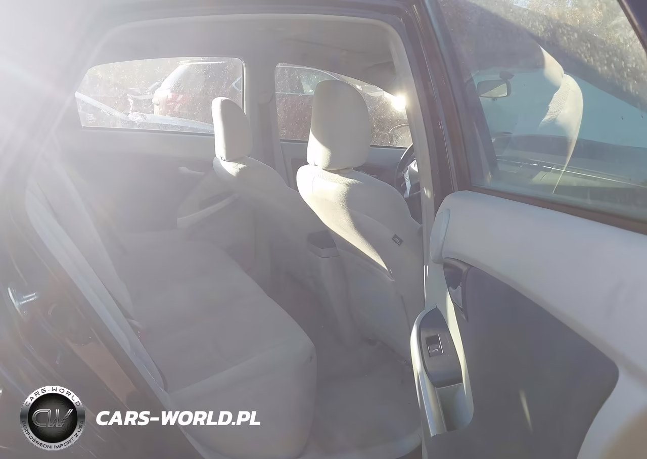 2011 Toyota Prius Three VIN:JTDKN3DU6B5340364 - 8