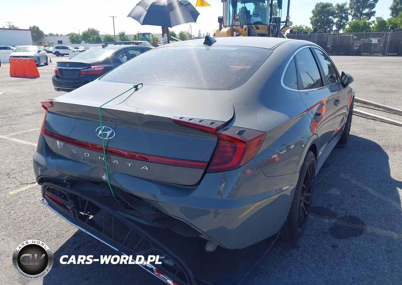 2021 Hyundai Sonata Se VIN:5NPEG4JA6MH083345 - 4