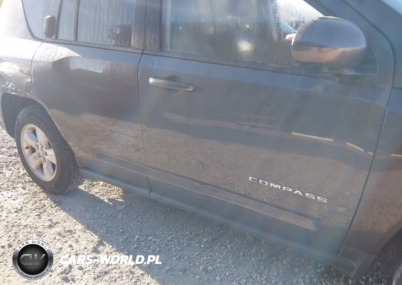 2017 Jeep Compass Latitude Fwd VIN:1C4NJCEA9HD206959 - 12