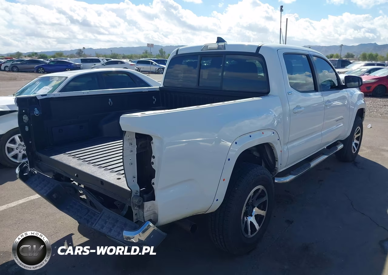 2016 Toyota Tacoma Sr5 V6 VIN:3TMAZ5CN1GM020974 - 4