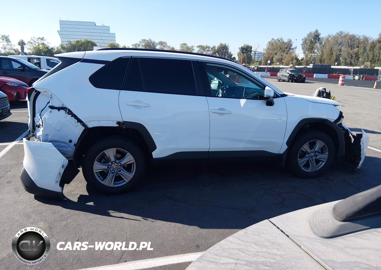 2024 Toyota Rav4 Xle VIN:2T3W1RFVXRW300569 - 14
