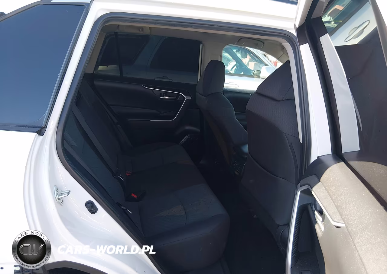 2024 Toyota Rav4 Xle VIN:2T3W1RFVXRW300569 - 8