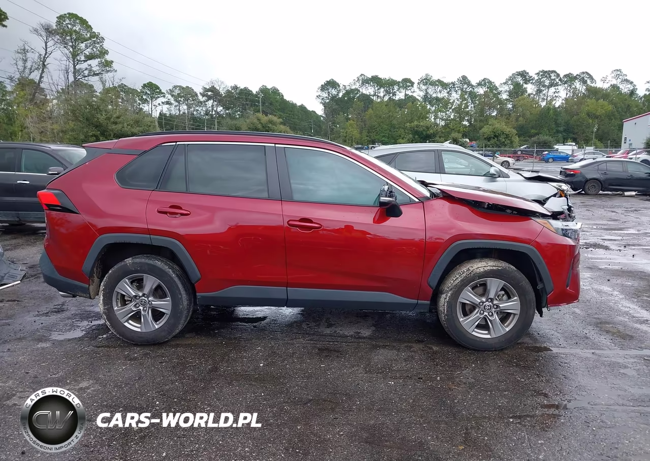 2023 Toyota Rav4 Xle VIN:2T3W1RFVXPW271460 - 13