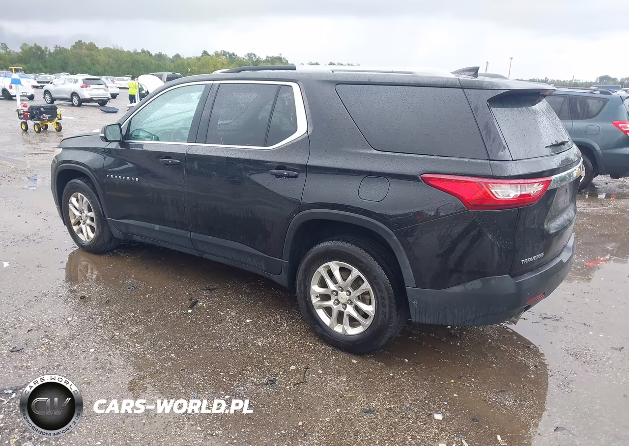 2018 Chevrolet Traverse 1Lt VIN:1GNERGKW7JJ100833 - 3