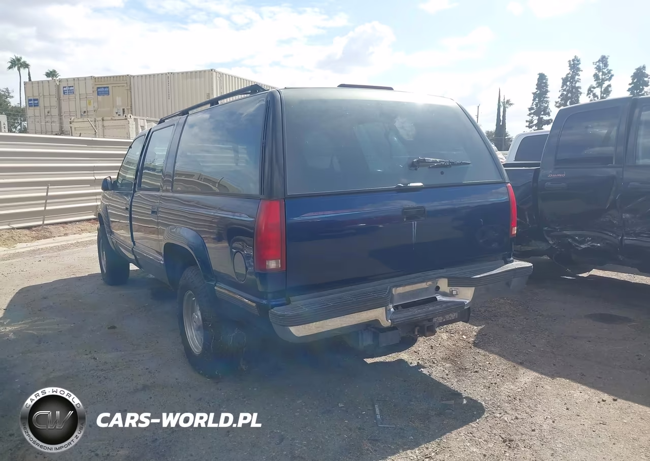 1994 Chevrolet Suburban K2500 VIN:1GNGK26F0RJ350839 - 3