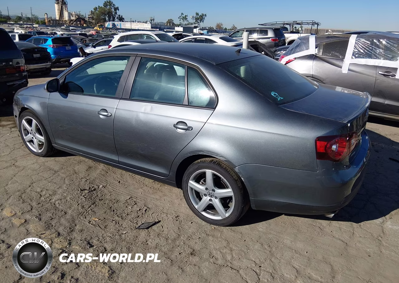 2010 Volkswagen Jetta Limited Edition VIN:3VWAZ7AJ0AM145657 - 3