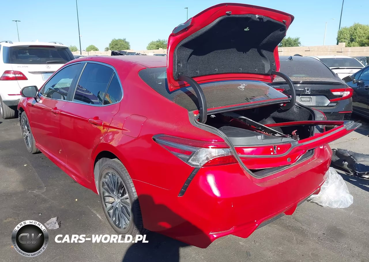 2019 Toyota Camry Se VIN:4T1B11HK4KU274066 - 3