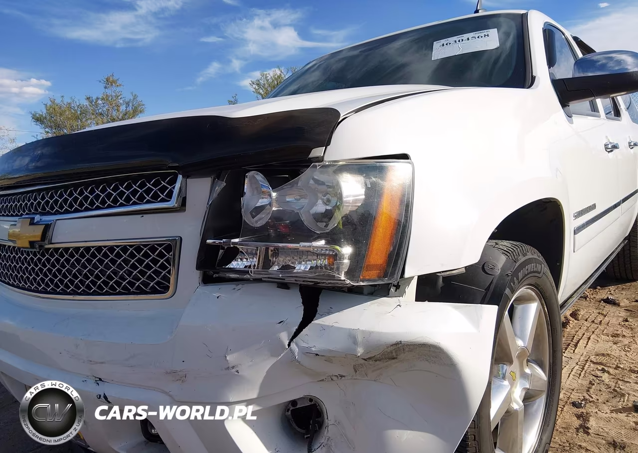 2013 Chevrolet Suburban 1500 Ltz VIN:1GNSKKE75DR363374 - 6