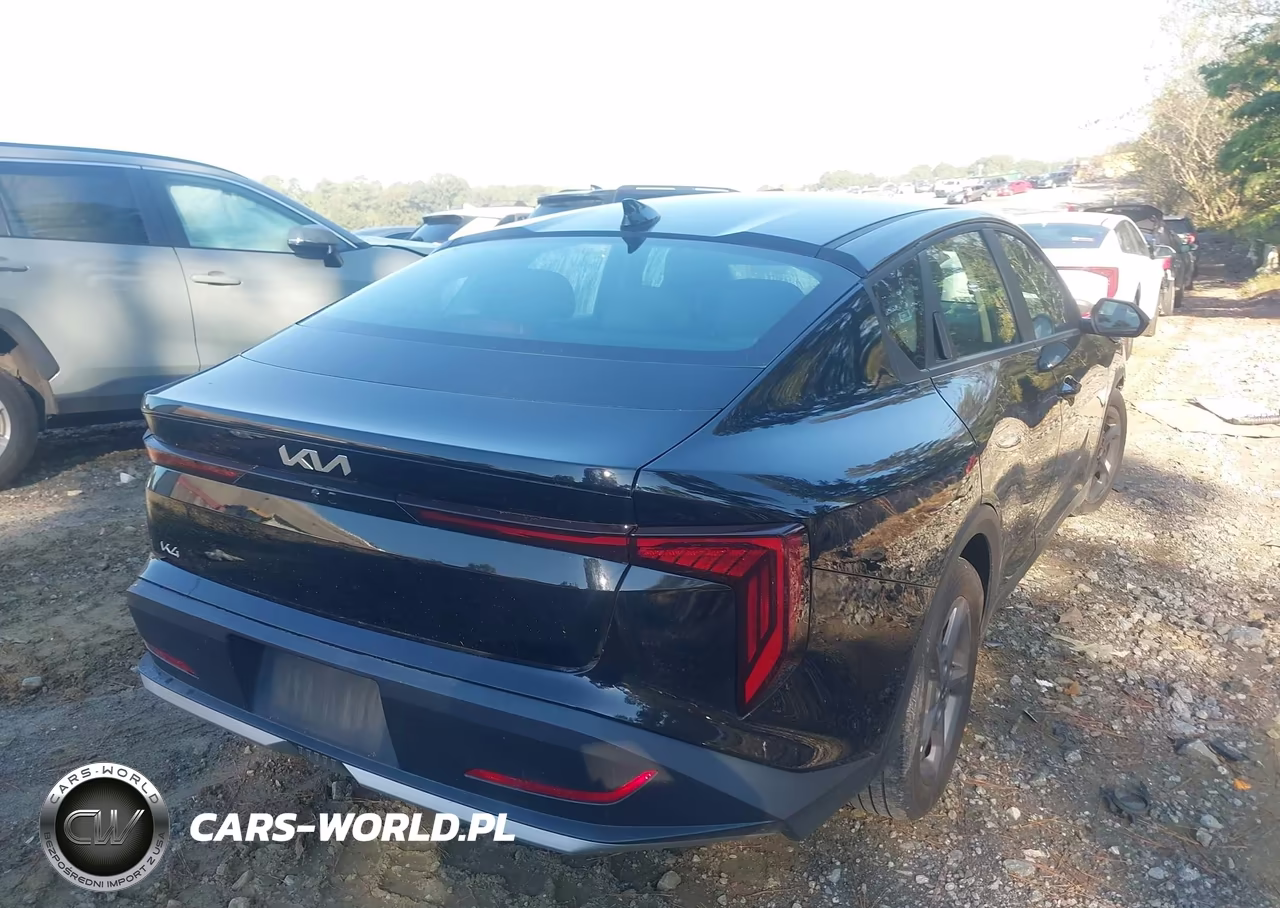 2025 Kia K4 Lxs VIN:3KPFT4DE1SE021772 - 4