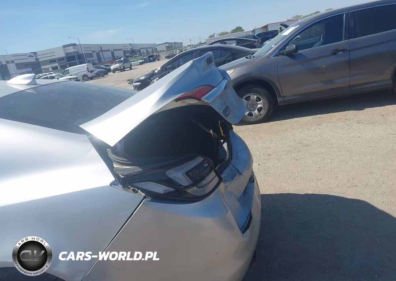 2016 Buick Regal Turbo VIN:2G4GK5EX2G9144866 - 6