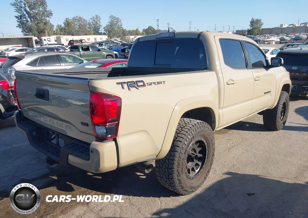 2019 Toyota Tacoma Trd Sport VIN:3TMAZ5CN8KM111698 - 4