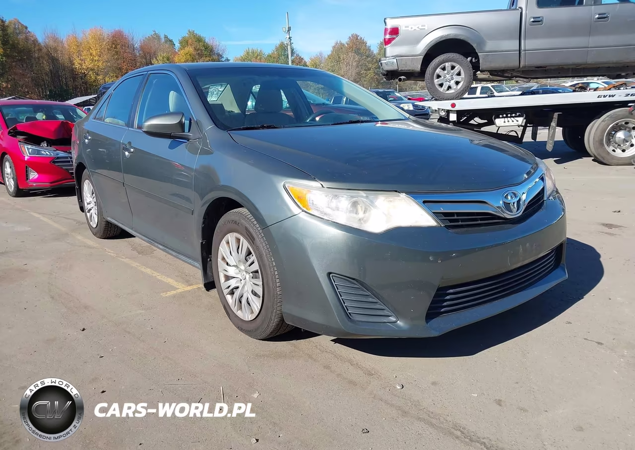 2014 Toyota Camry Le