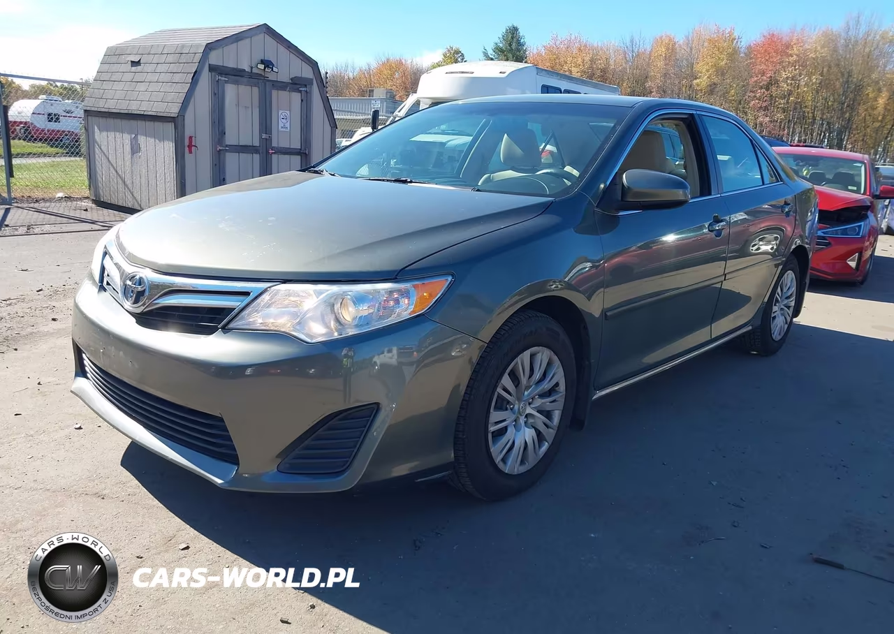 2014 Toyota Camry Le VIN:4T4BF1FKXER339940 - 2
