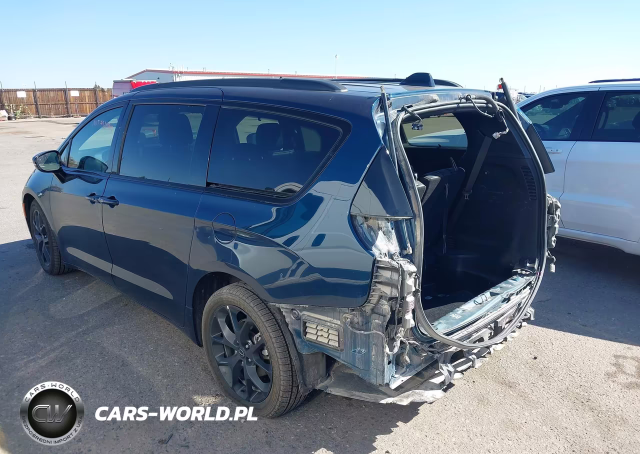 2025 Chrysler Pacifica Limited VIN:2C4RC1GG0SR524779 - 3