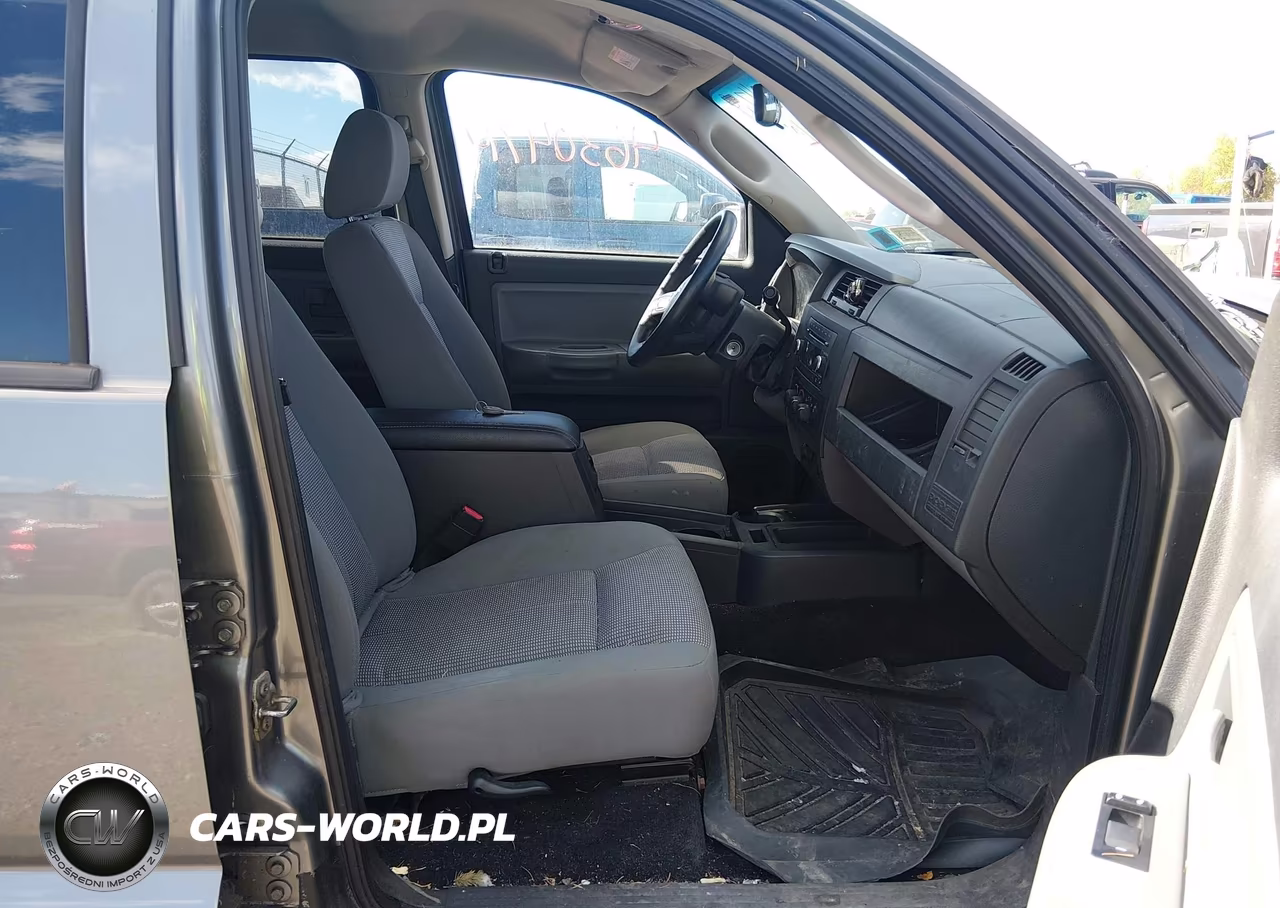 2010 Dodge Dakota Bighorn-Lonestar VIN:1D7CW3GKXAS159057 - 5