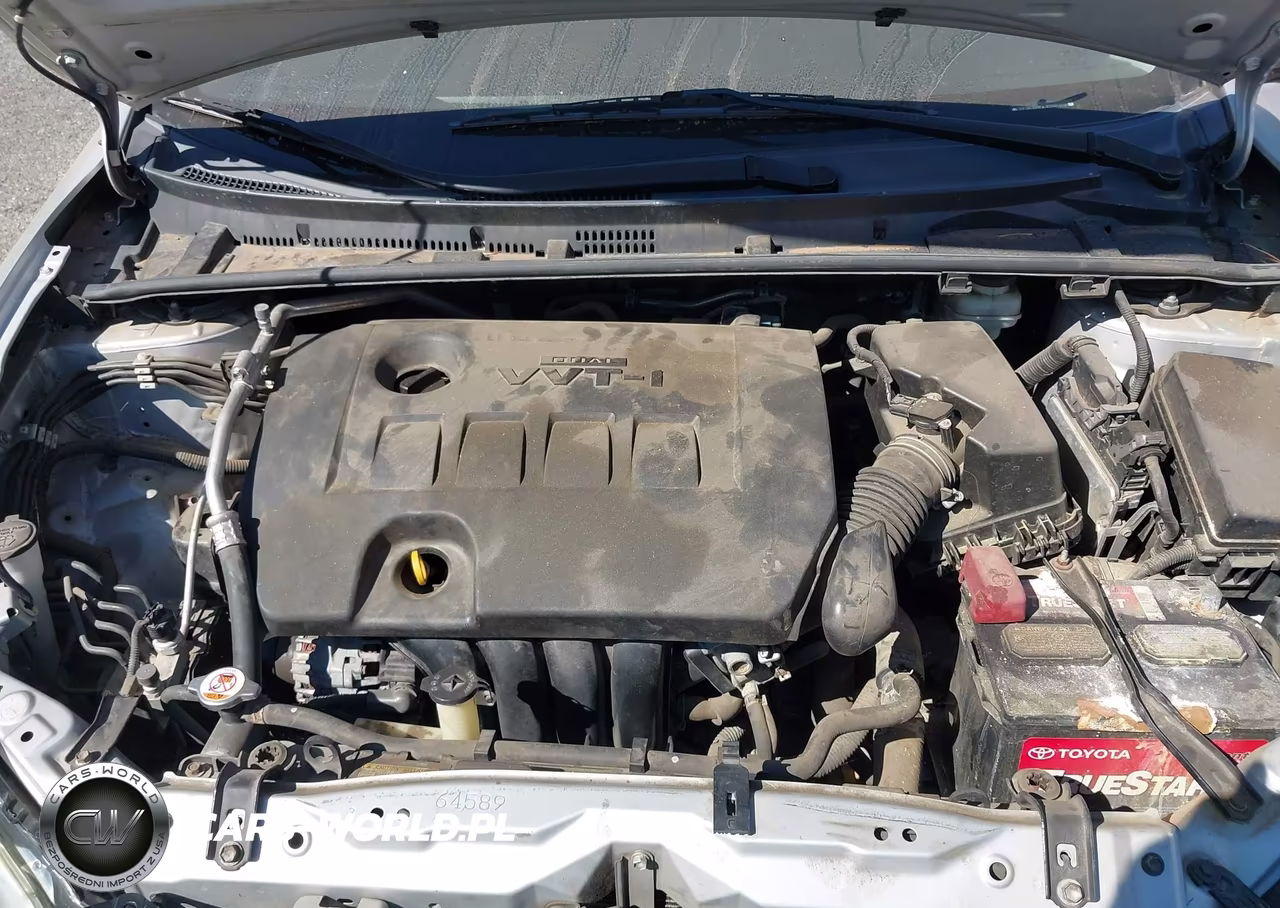 2018 Toyota Corolla Le VIN:2T1BURHE4JC086406 - 10