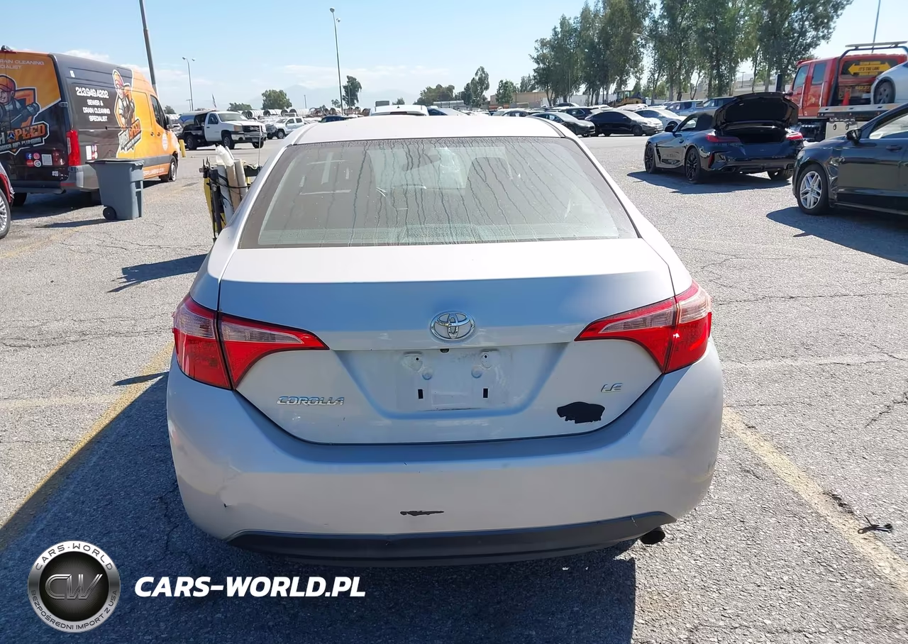 2018 Toyota Corolla Le VIN:2T1BURHE4JC086406 - 16