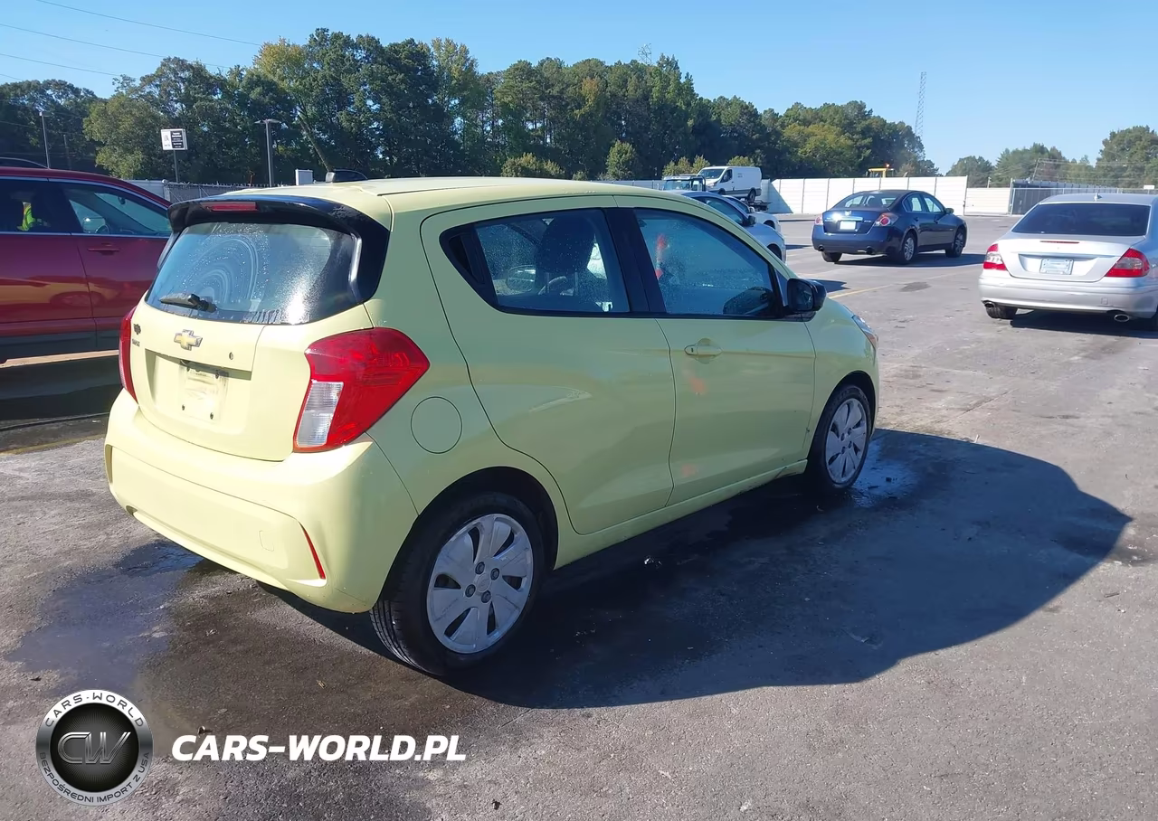 2018 Chevrolet Spark Ls Cvt VIN:KL8CB6SAXJC449324 - 4