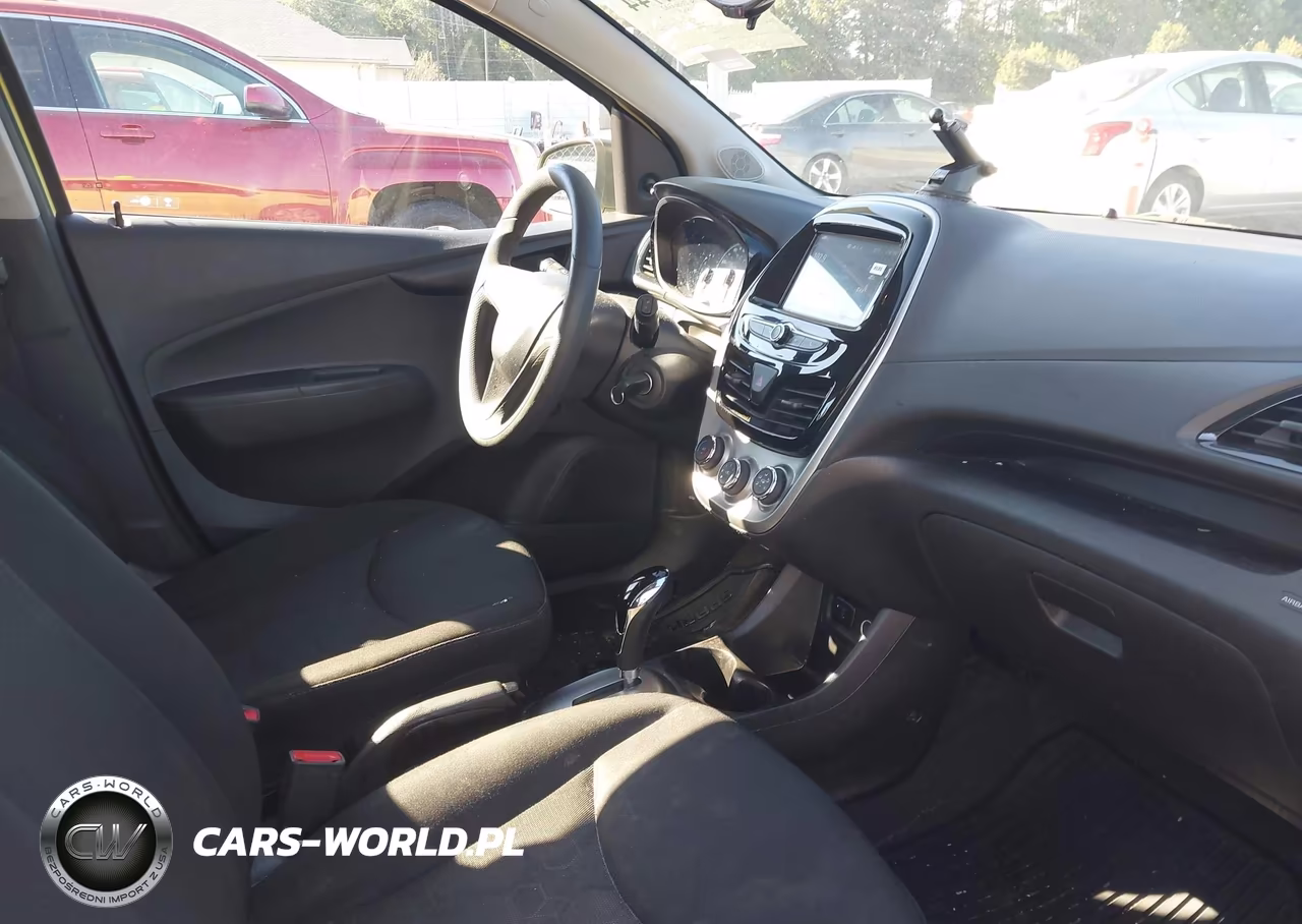2018 Chevrolet Spark Ls Cvt VIN:KL8CB6SAXJC449324 - 5