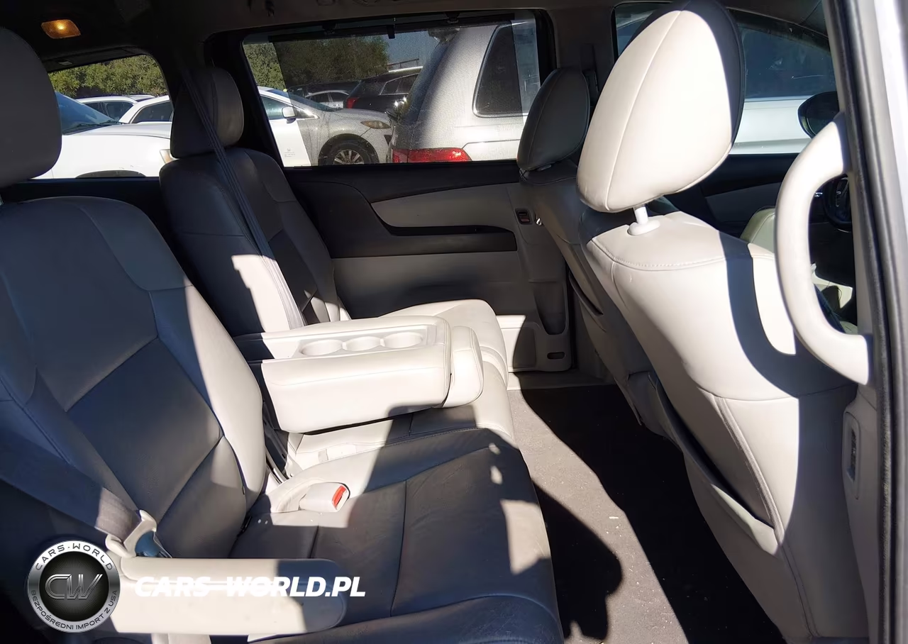 2014 Honda Odyssey Ex-L VIN:5FNRL5H66EB103467 - 8