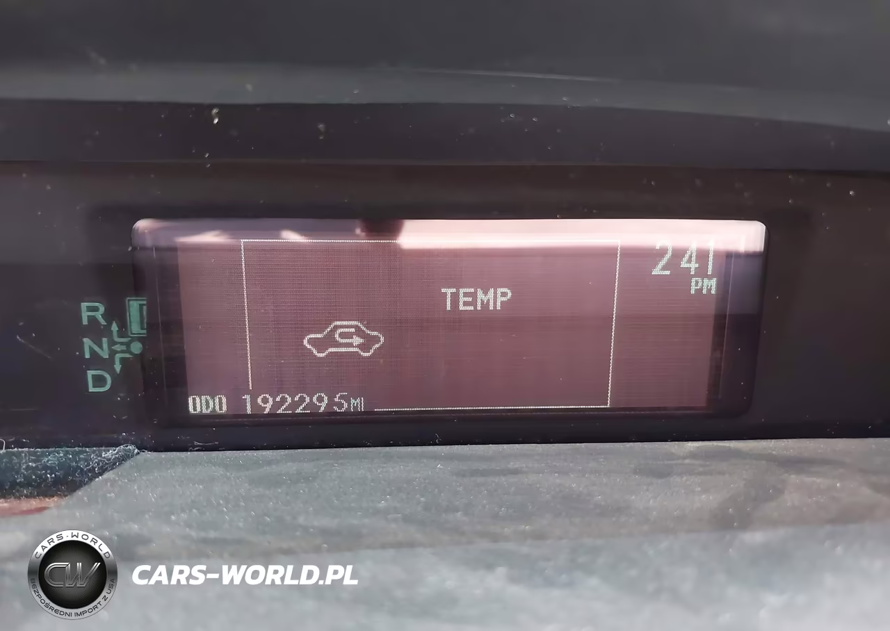 2014 Toyota Prius Plug-In VIN:JTDKN3DP4E3053082 - 15