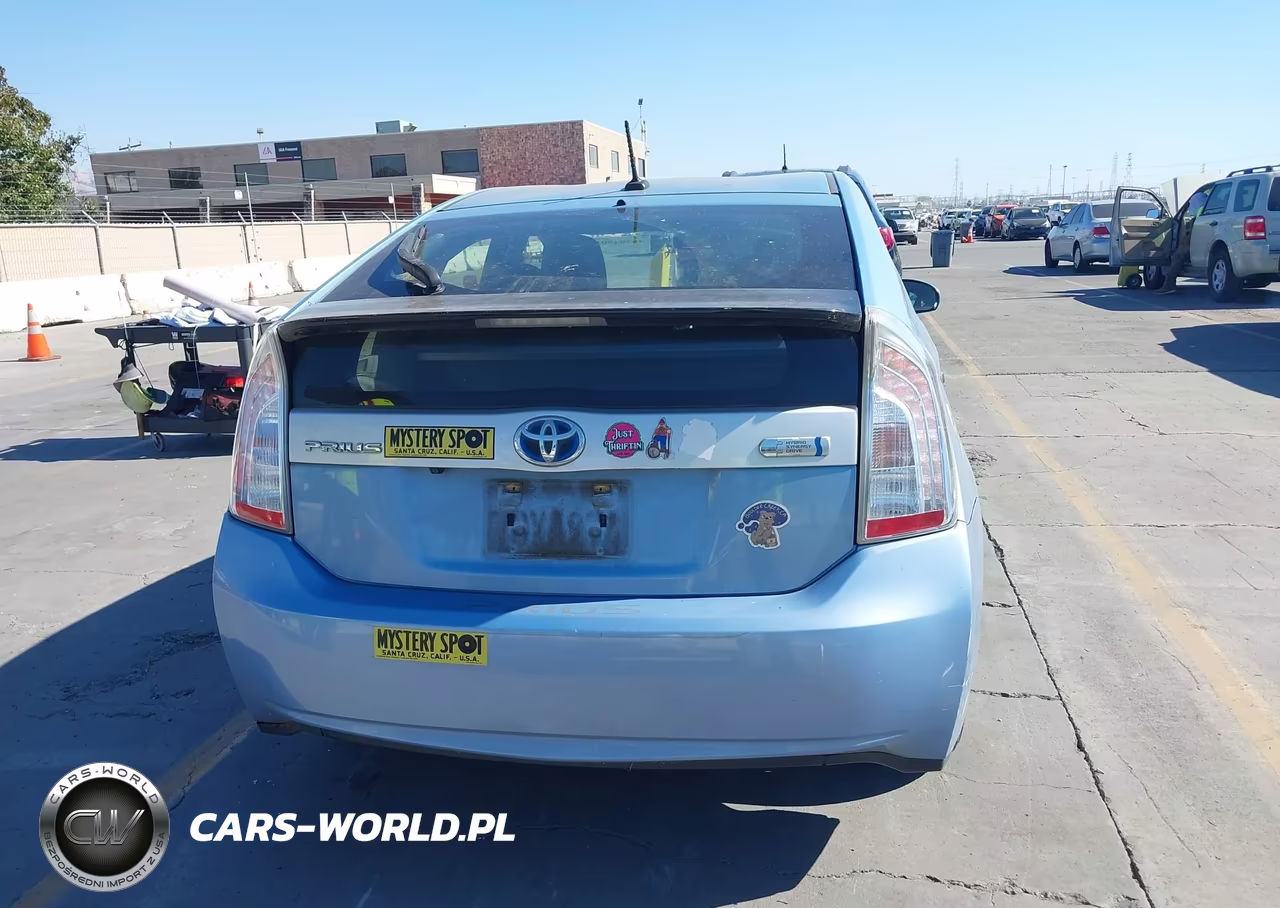 2014 Toyota Prius Plug-In VIN:JTDKN3DP4E3053082 - 16