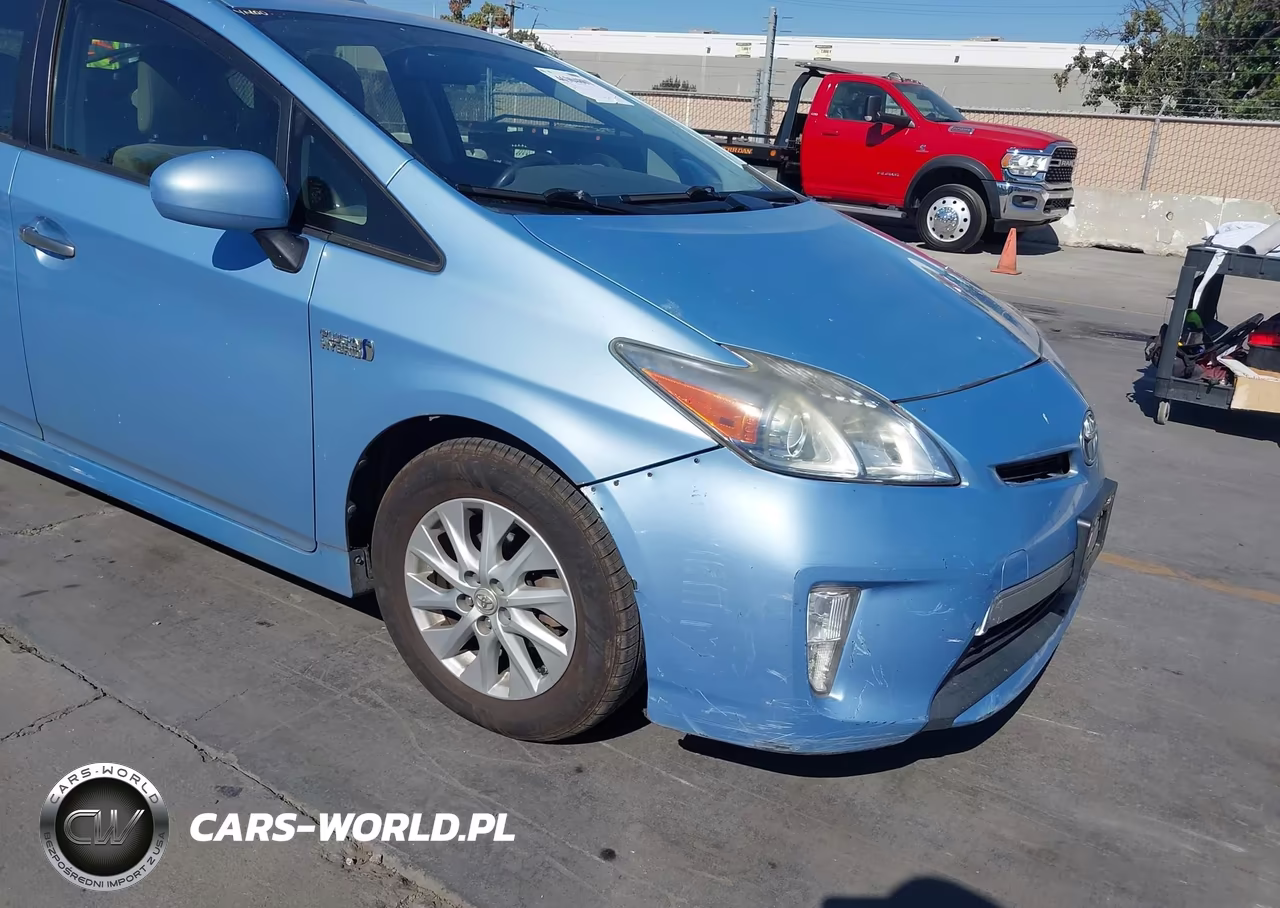 2014 Toyota Prius Plug-In VIN:JTDKN3DP4E3053082 - 6