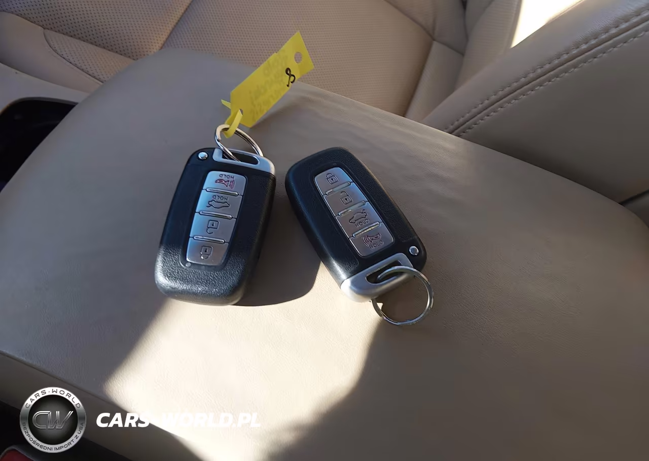 2010 Hyundai Genesis 4.6 VIN:KMHGC4DF6AU092507 - 11