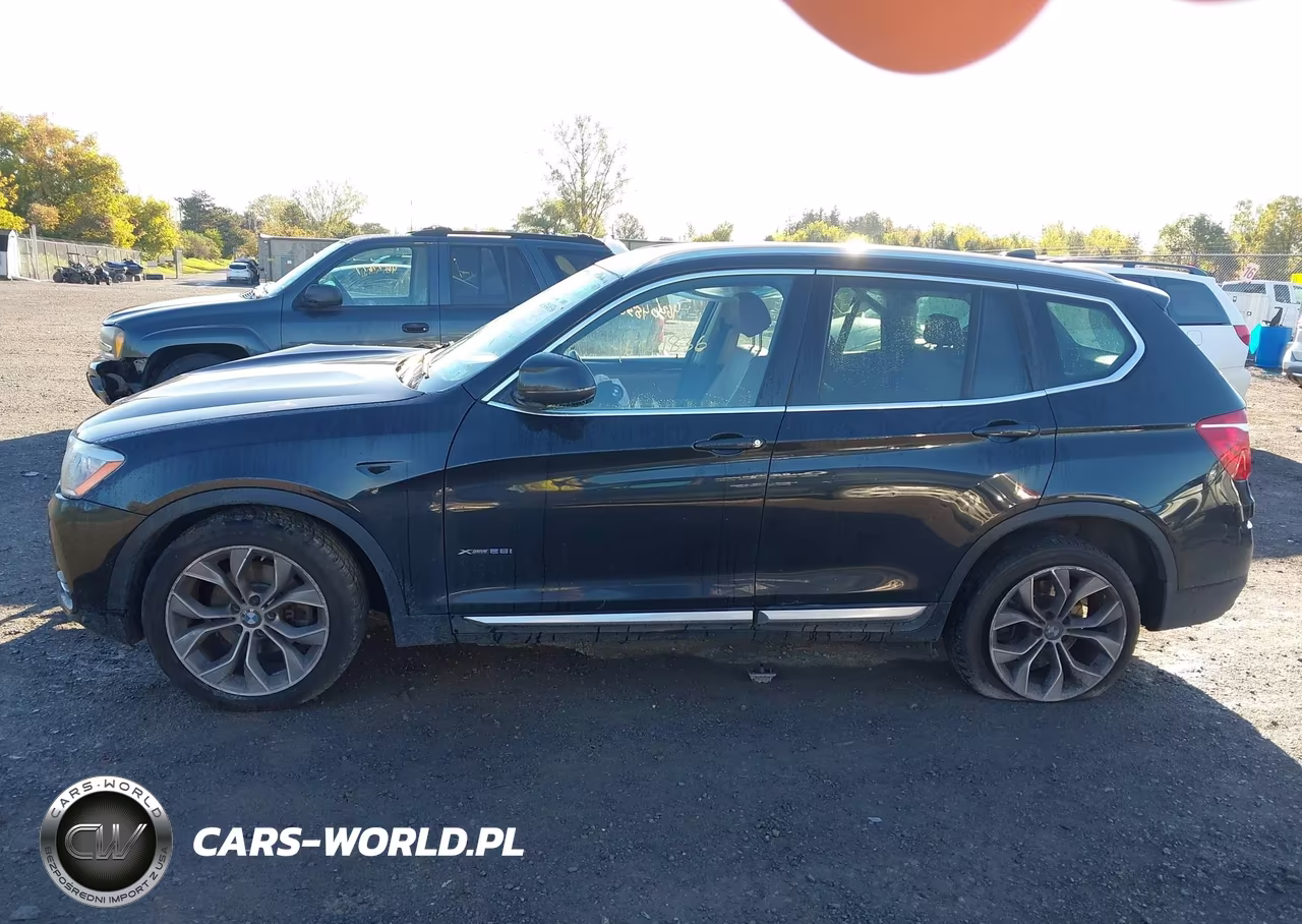 2017 BMW X3 xDrive28I VIN:5UXWX9C52H0T08363 - 14