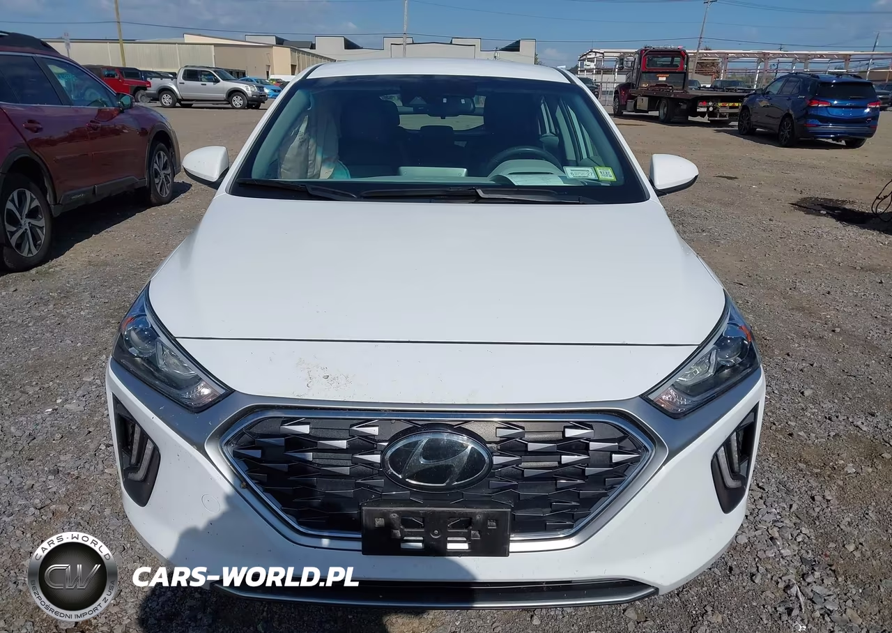 2020 Hyundai Ioniq Plug-In Hybrid Se VIN:KMHC65LDXLU231746 - 12
