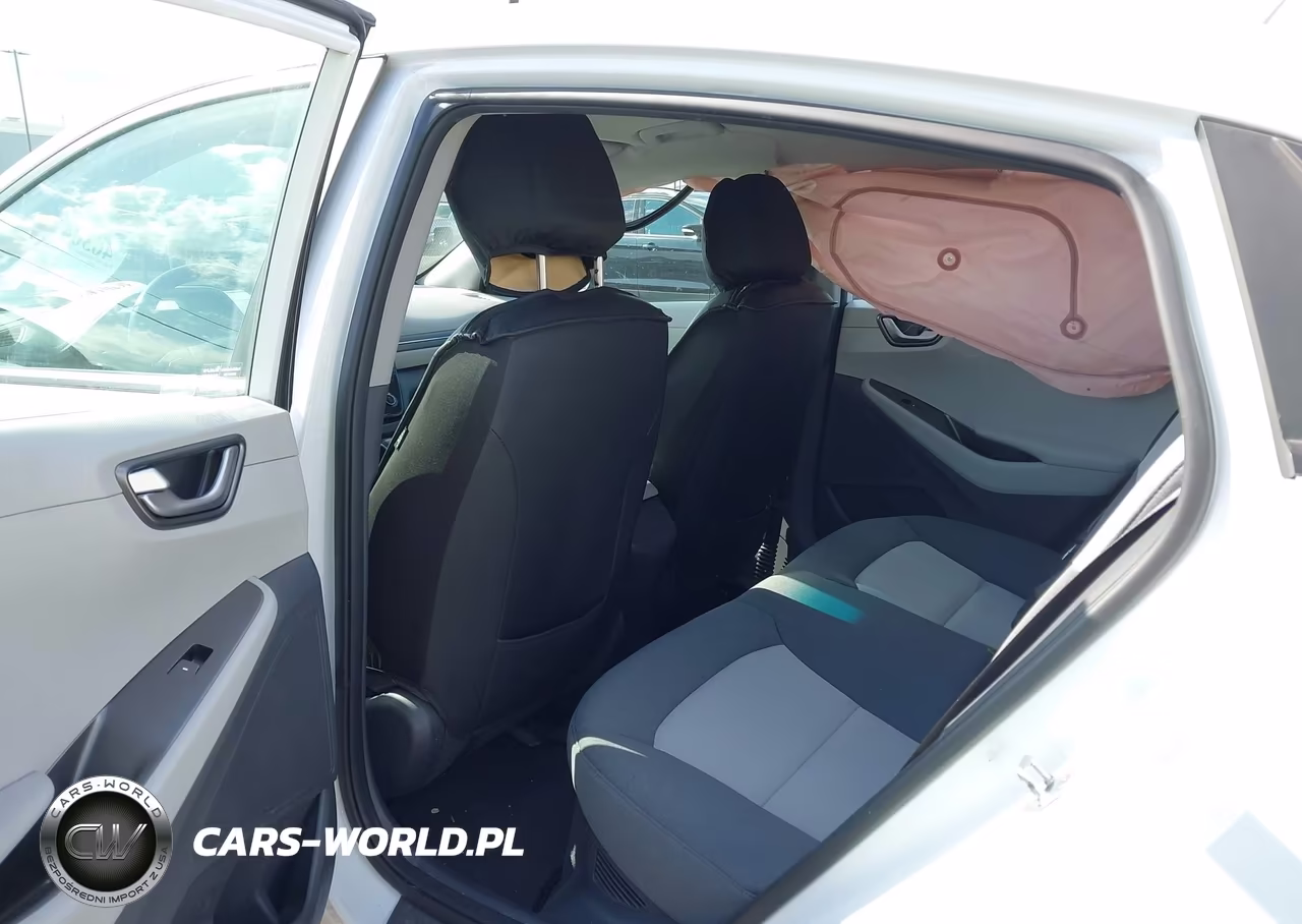 2020 Hyundai Ioniq Plug-In Hybrid Se VIN:KMHC65LDXLU231746 - 8