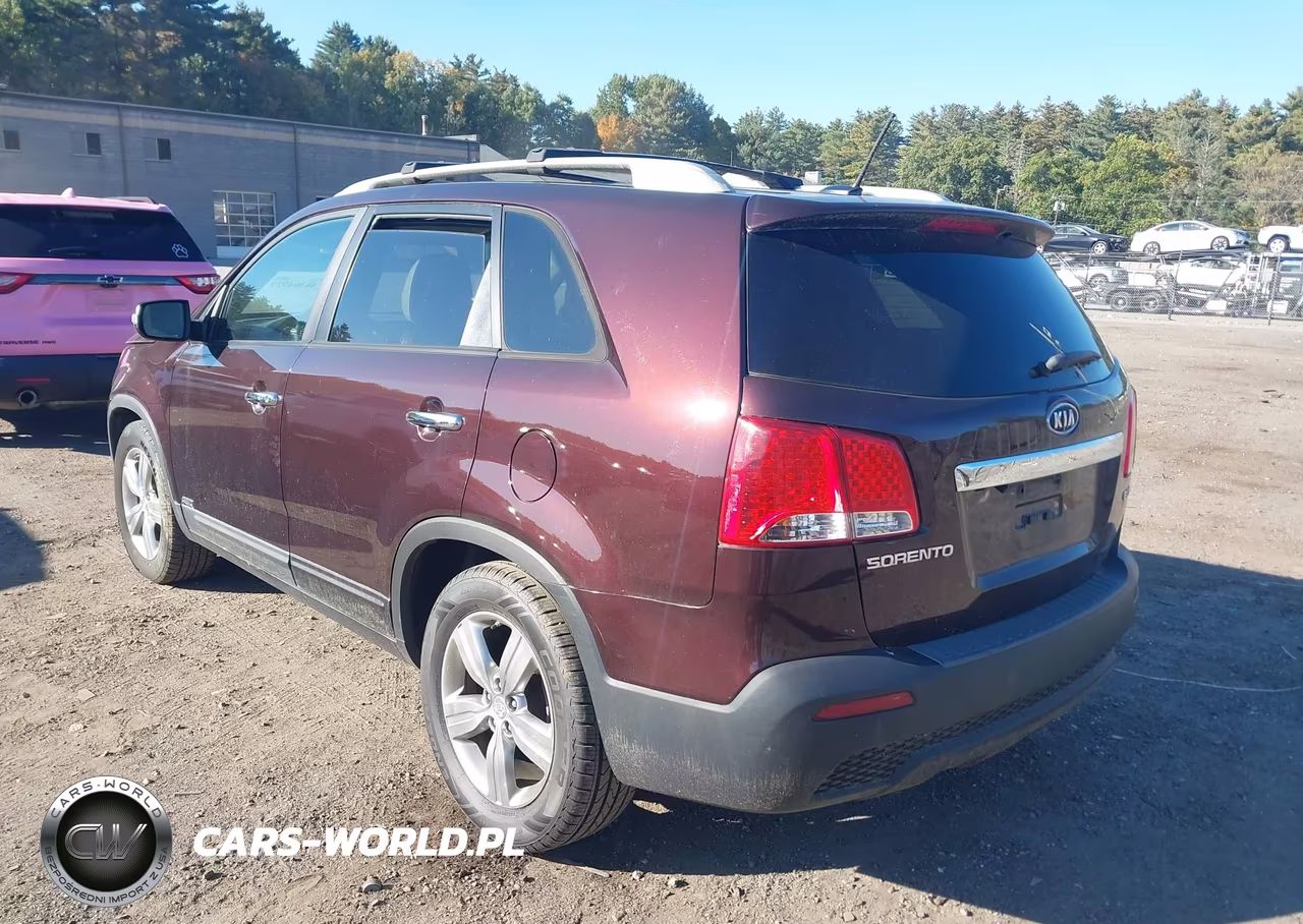 2012 Kia Sorento Ex V6 VIN:5XYKUDA24CG254992 - 3