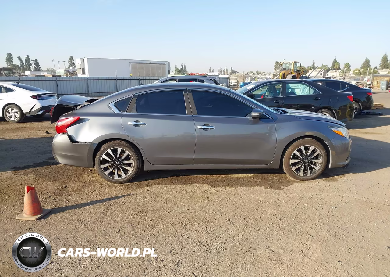 2018 Nissan Altima 2.5 Sl VIN:1N4AL3AP1JC175596 - 13