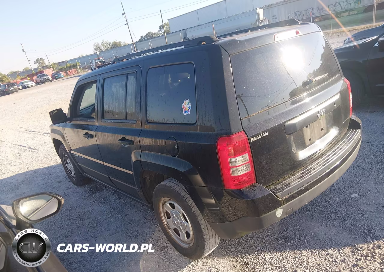 2015 Jeep Patriot Sport VIN:1C4NJPBA0FD372697 - 3