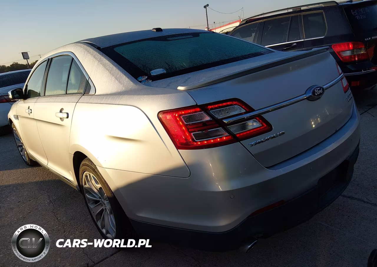 2015 Ford Taurus Limited VIN:1FAHP2F86FG130233 - 3