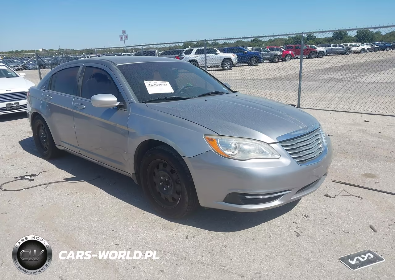 2013 Chrysler 200 Lx