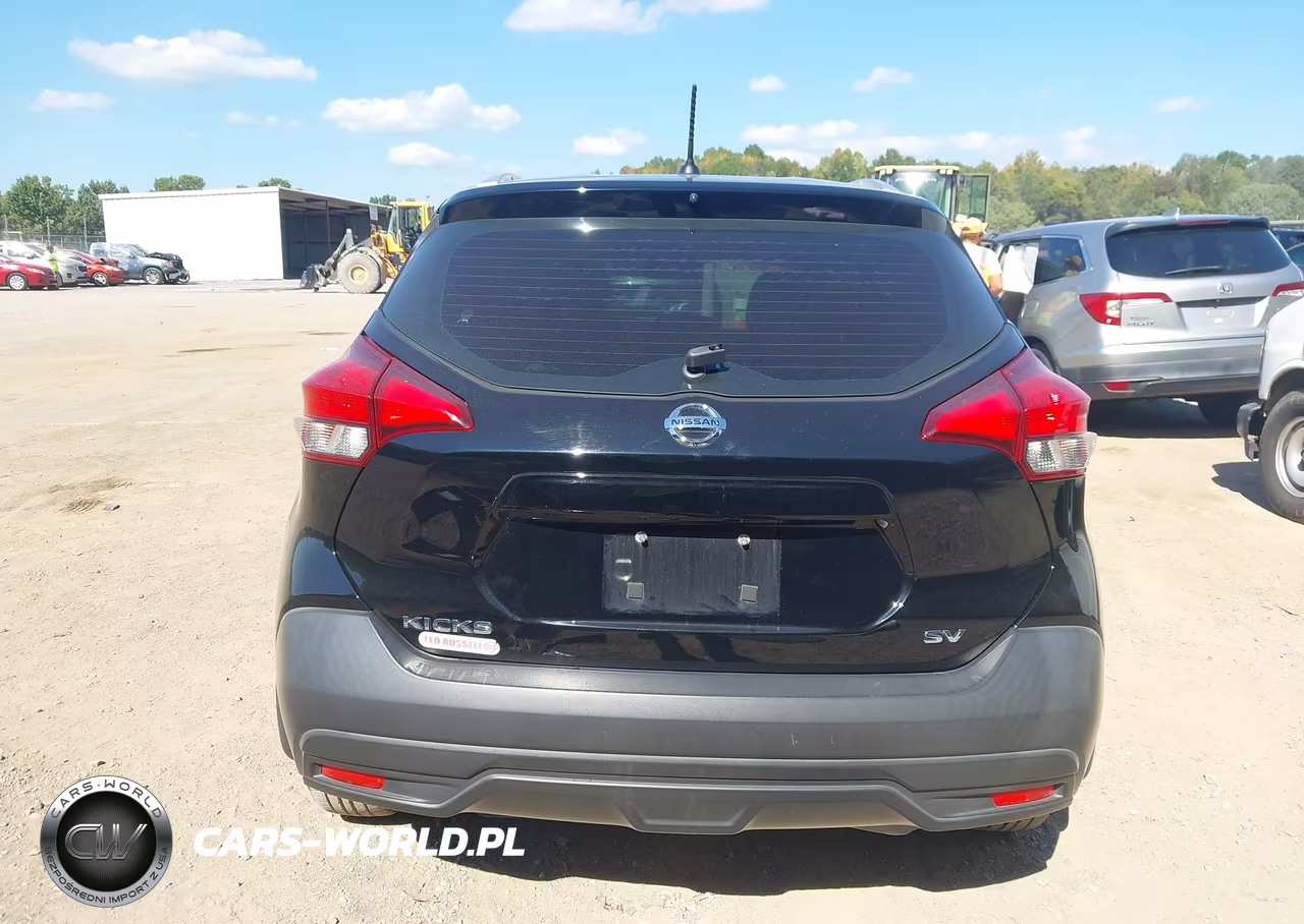 2019 Nissan Kicks Sv VIN:3N1CP5CU0KL559870 - 17