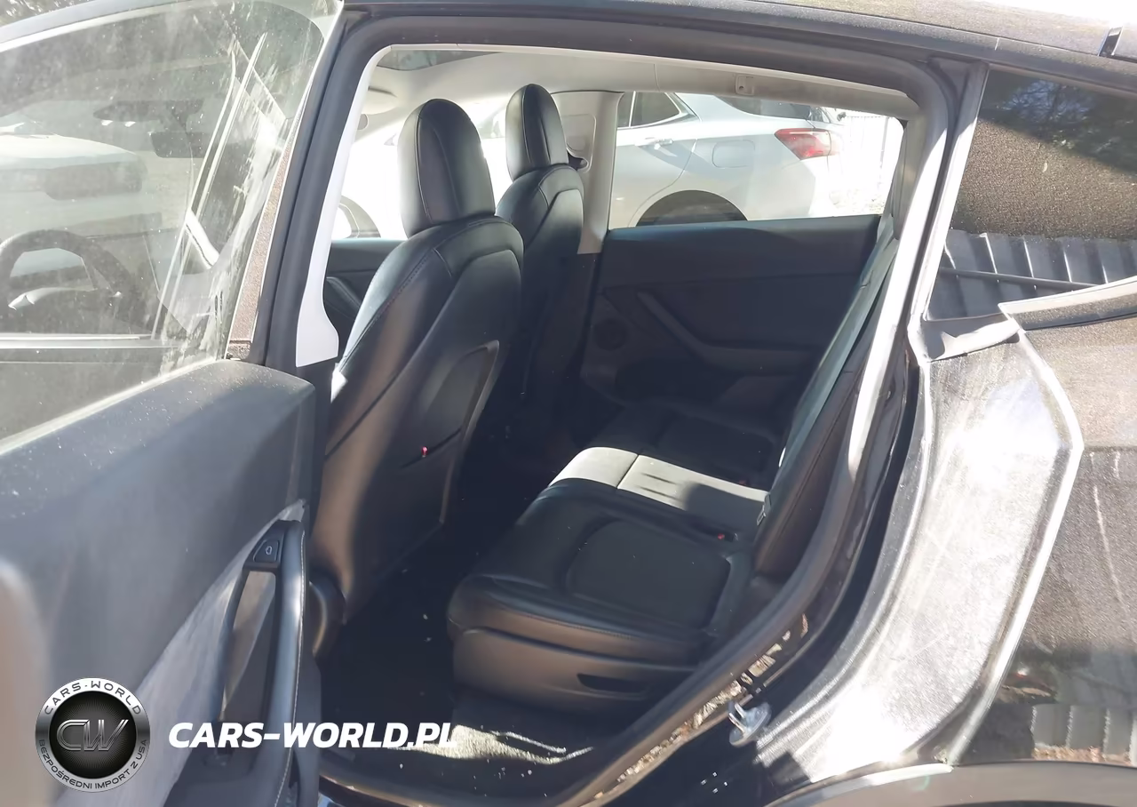 2022 Tesla Model Y Long Range Dual Motor All-Wheel Drive VIN:7SAYGAEE3NF365647 - 8