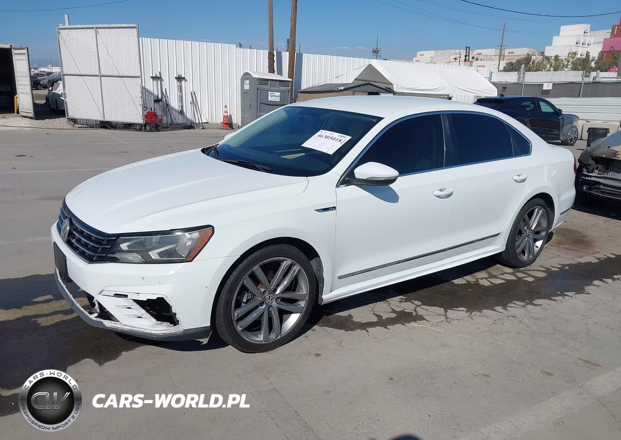 2017 Volkswagen Passat 1.8T R-Line VIN:1VWDT7A35HC050782 - 2