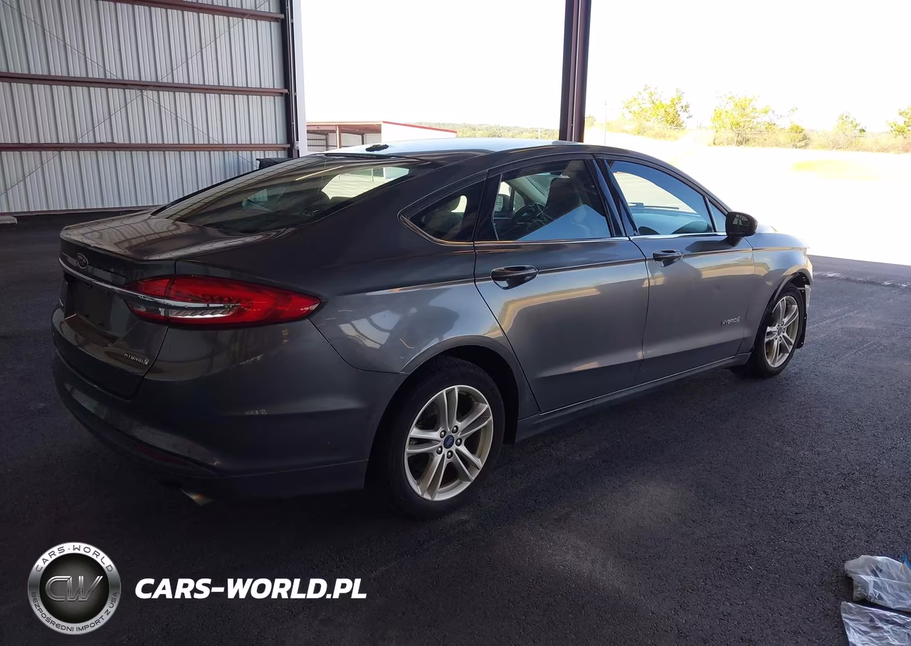 2018 Ford Fusion Hybrid S VIN:3FA6P0UU4JR279091 - 4