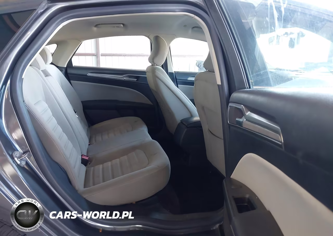 2018 Ford Fusion Hybrid S VIN:3FA6P0UU4JR279091 - 8