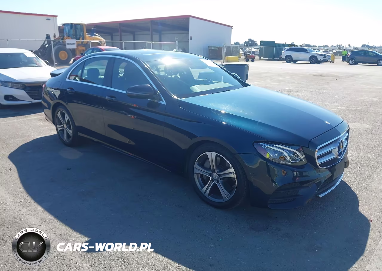 2017 Mercedes-Benz E 300