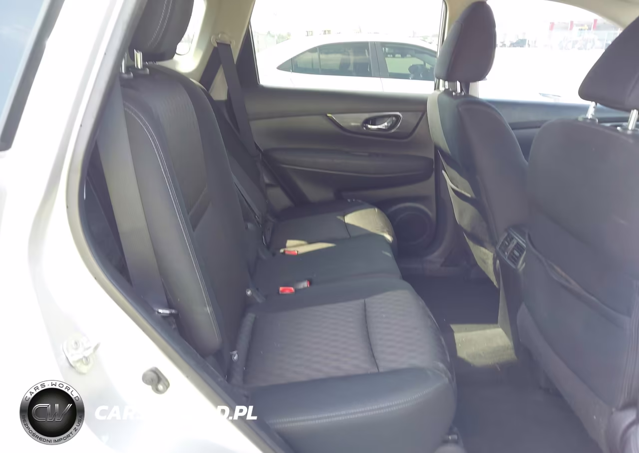 2019 Nissan Rogue S VIN:KNMAT2MT4KP546290 - 8