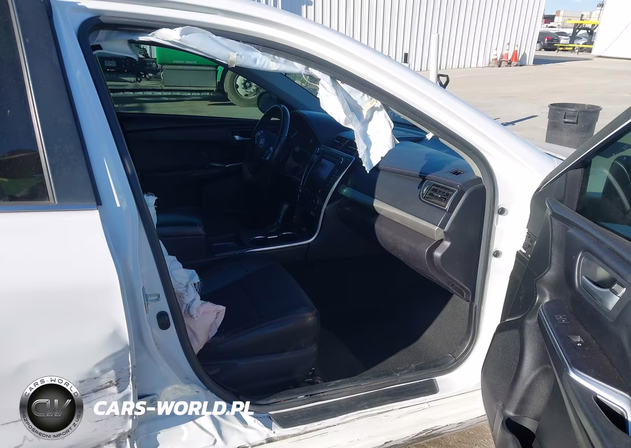 2017 Toyota Camry Se VIN:4T1BF1FK5HU800539 - 5